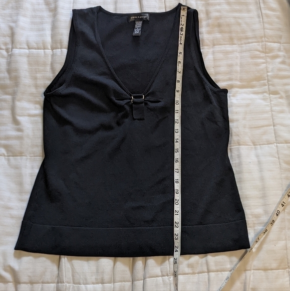 𝅺cable & gauge sleeveless top size Large - Picture 5 of 5